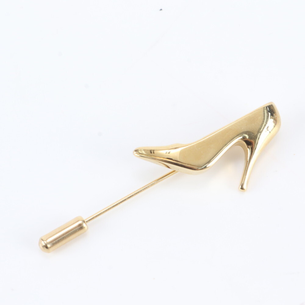 SALVATORE FERRAGAMO Gold Brooch